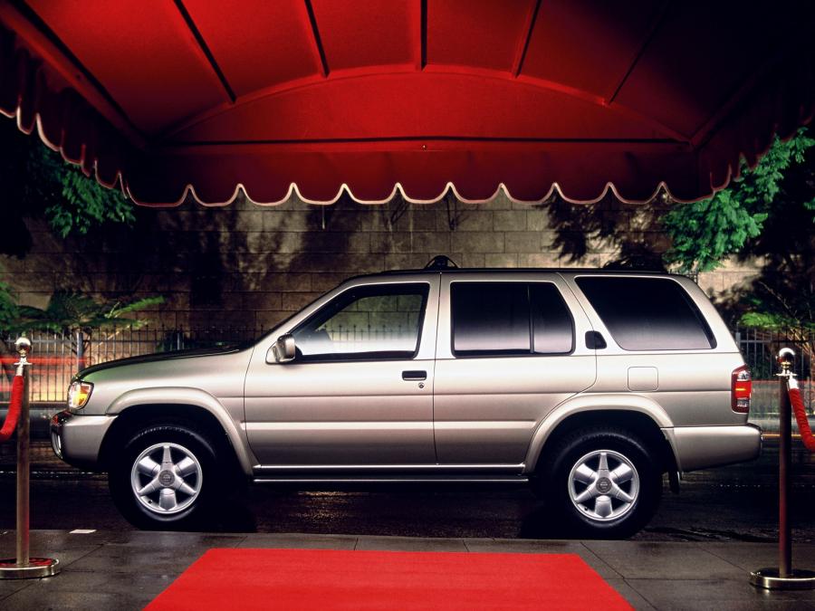  Nissan Pathfinder 1999 года  (US) (фото 3 из 5)